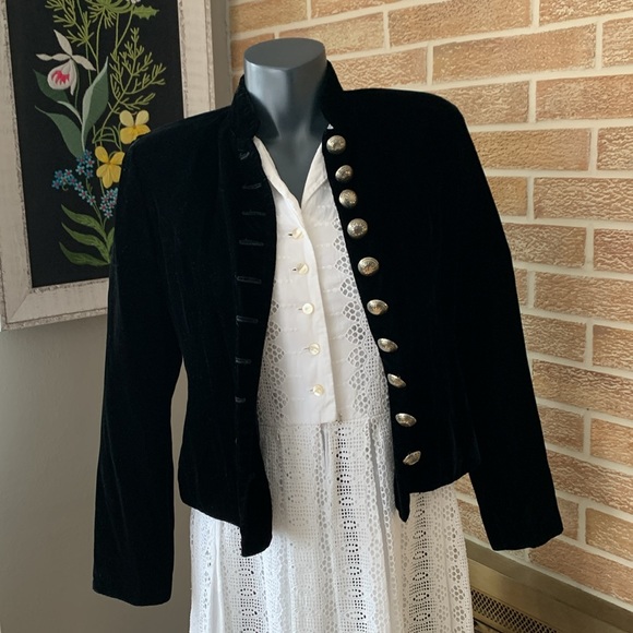 Vintage Lucia Lukken Velvet Blazer with Western Style Buttons - Picture 2 of 16